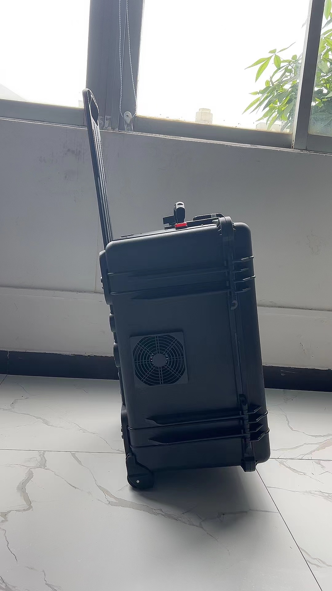 林芝手拉箱型移动通信干扰器